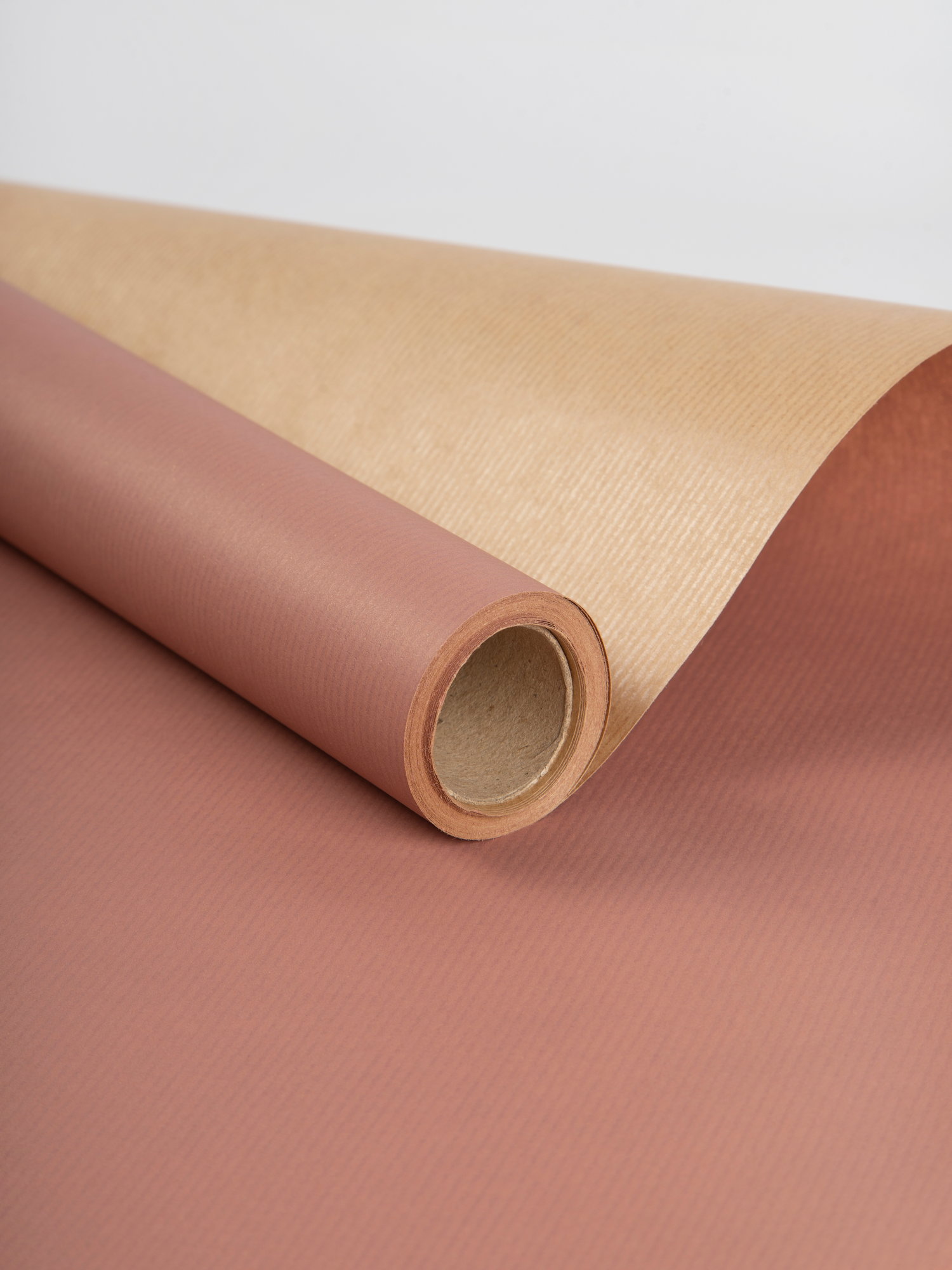 Папір крафтовий пильна троянда (8 м)